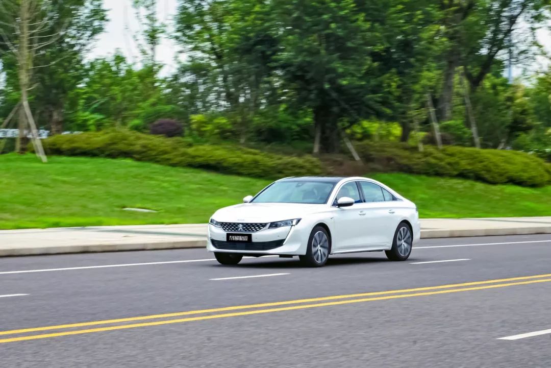 东风标致508l2021款怎么样,不一样的烟火和惊艳