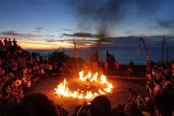 网红打卡地浪漫的巴厘岛,巴厘岛网红梯田秋千推荐