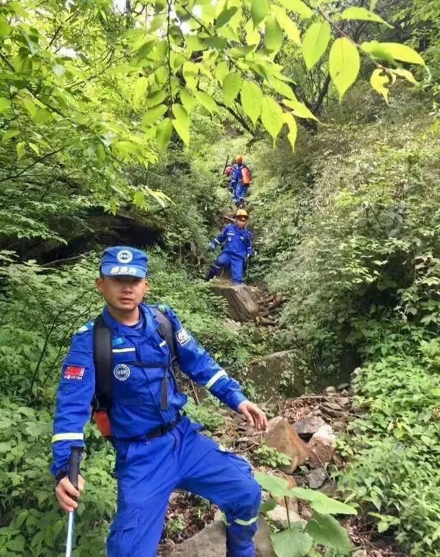 公安民警讲述自己不平凡的故事,警察故事军转民警