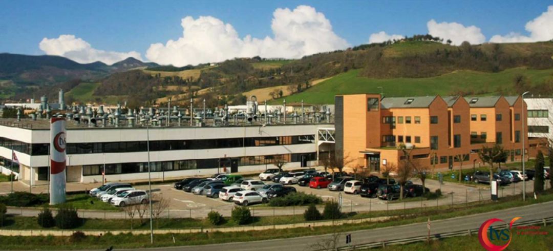 铁锅怎么养锅才不粘锅,熟铁锅怎么养才不粘锅