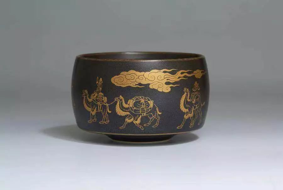 银狼的诱惑小说,银星釉真实图片大全