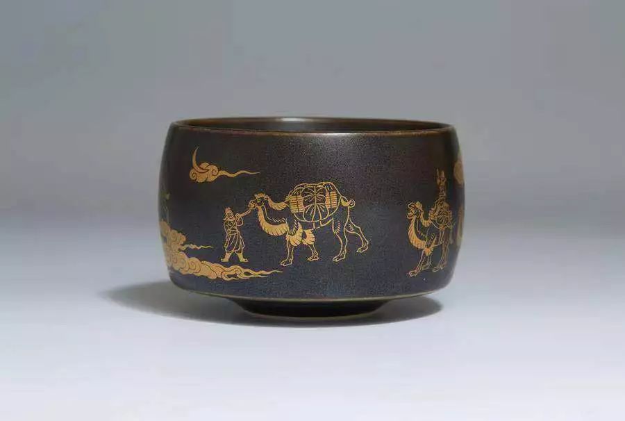 银狼的诱惑小说,银星釉真实图片大全