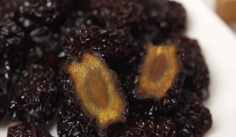 早上空腹吃这四种食物就像开了挂,空腹吃什么食物对身体有害