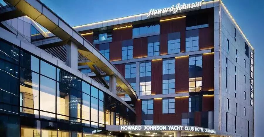 超豪华星级体验自助！129元即可体验360°江景环绕