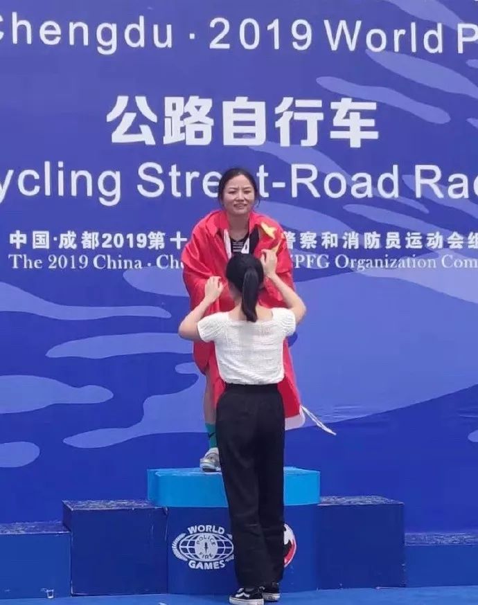 快递二次收费最新法律法规,取快递二次收费违法