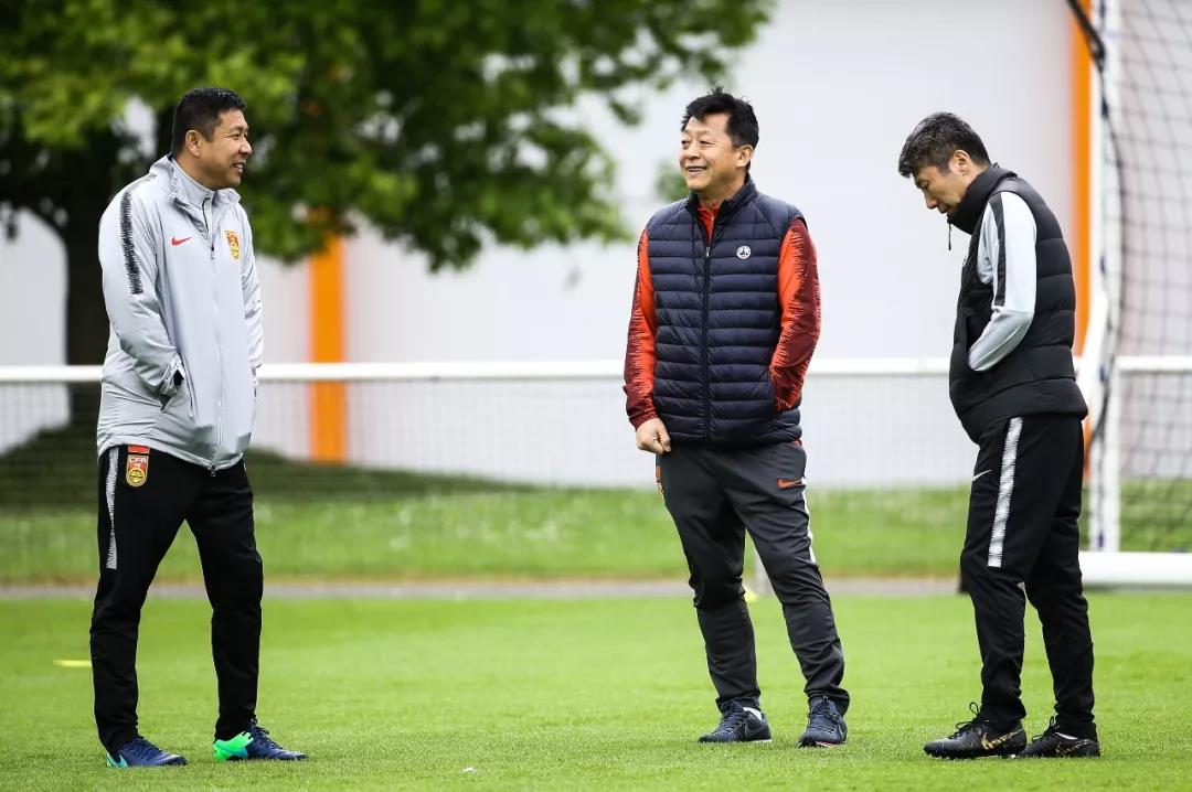 即将掌舵中国足球，足协“专职主席”陈戌源有何不同？