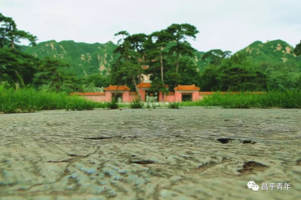 明十三陵没有发掘参观看什么,探秘明十三陵中央十台