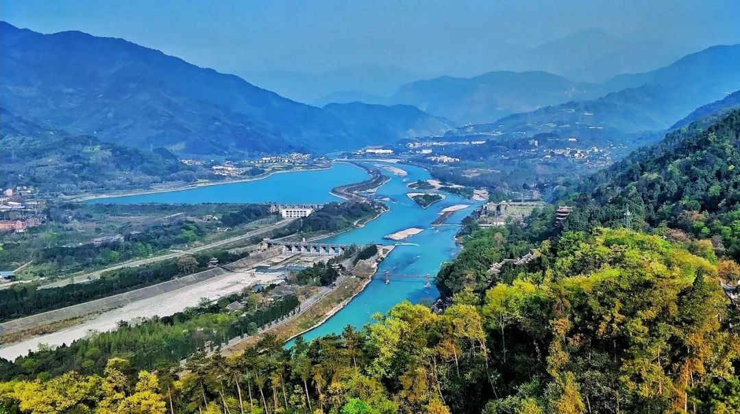 国庆返程火车票开抢,国庆高铁票抢票攻略