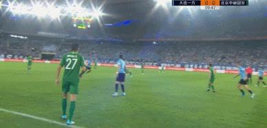 国安巴坎布对鲁能进球,巴坎布扳平最新视频