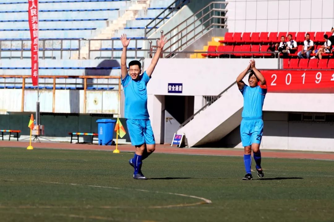 全市公安机关男子七人制足球赛，开赛了！