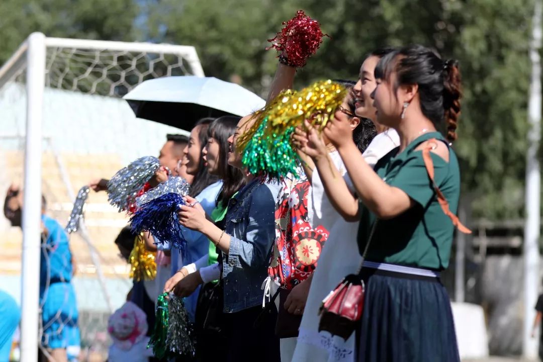 喜讯足球比赛冠军,喜报战报