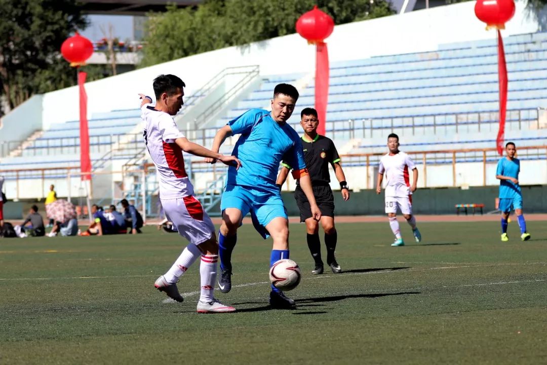 喜讯足球比赛冠军,喜报战报