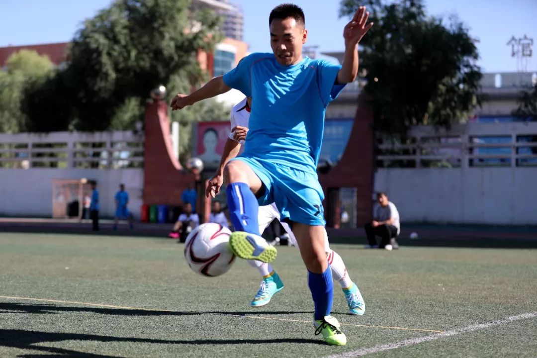 喜讯足球比赛冠军,喜报战报