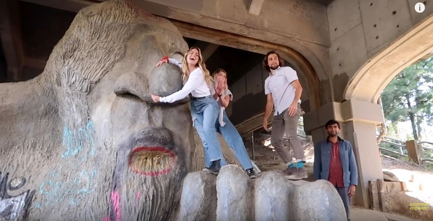 给约会软件拍视频带盐,这个网红博主被骂成筛子…