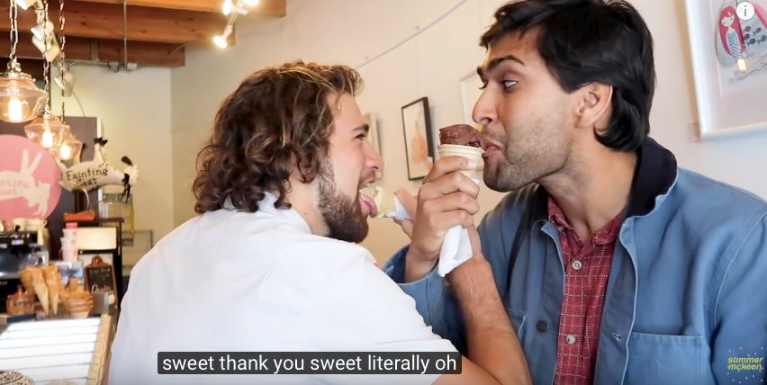 给约会软件拍视频带盐,这个网红博主被骂成筛子…