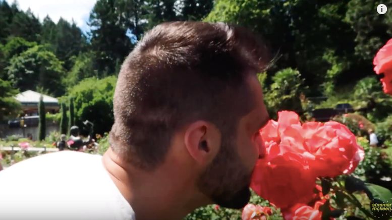 给约会软件拍视频带盐，这个网红博主被骂成筛子…