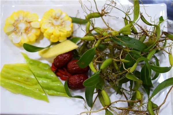 石橄榄功效滋阴养颜,清热滋阴石橄榄