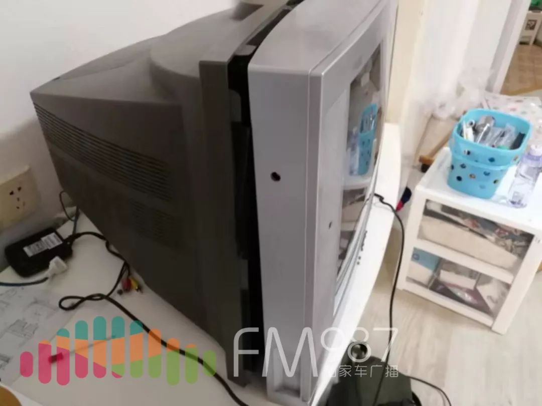 【提醒】90后新婚夫妻租房,针孔摄像每晚定时*拍偷**上传