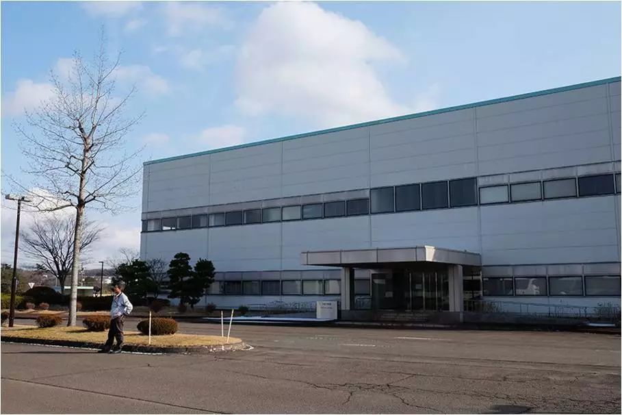 消除眉间法令纹最有效的方法,眉间纹和法令纹医美