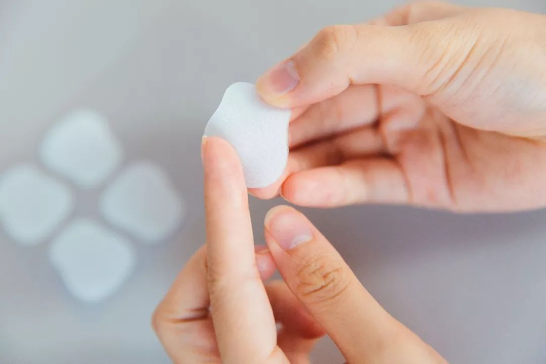 消除眉间法令纹最有效的方法,眉间纹和法令纹医美