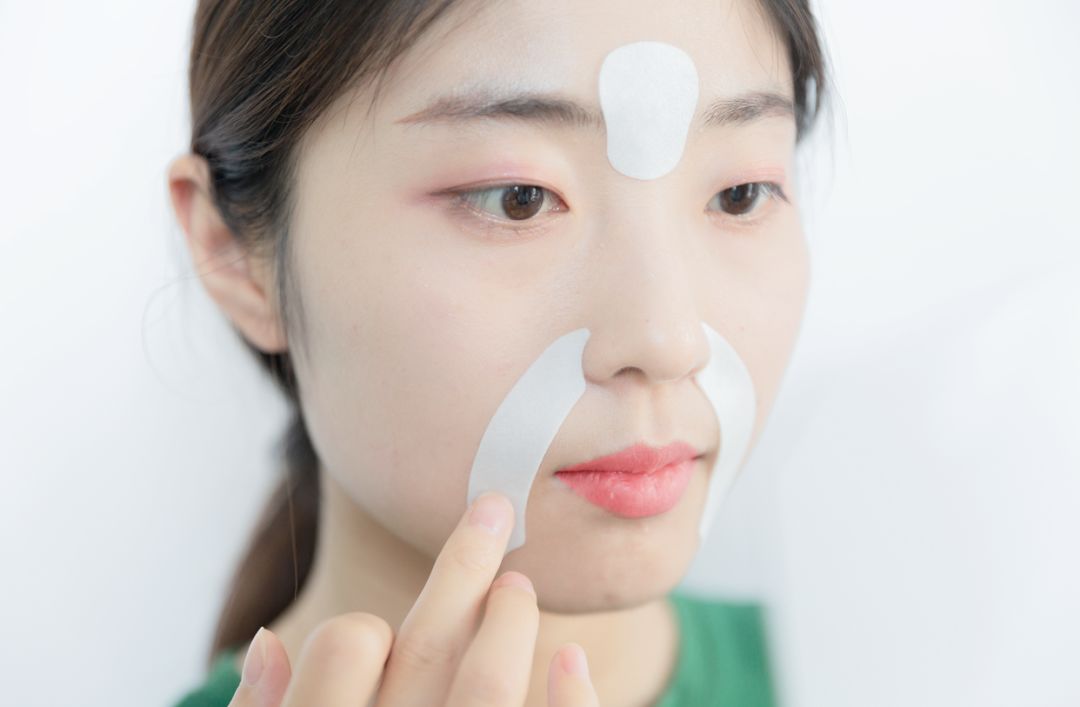 消除眉间法令纹最有效的方法,眉间纹和法令纹医美