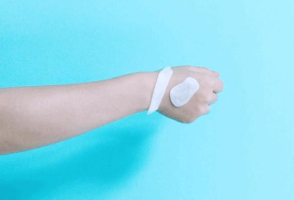 消除眉间法令纹最有效的方法,眉间纹和法令纹医美