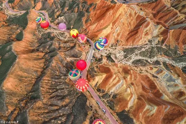 张掖七彩丹霞详细攻略,快来看看张掖七彩丹霞沿途美景