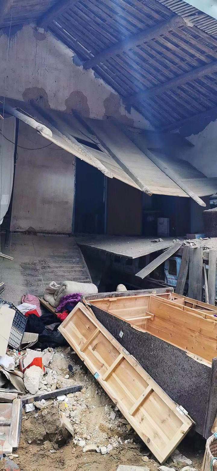 抗洪抢险累到“吐血”？“喉咙毛细血管出血，小事！”