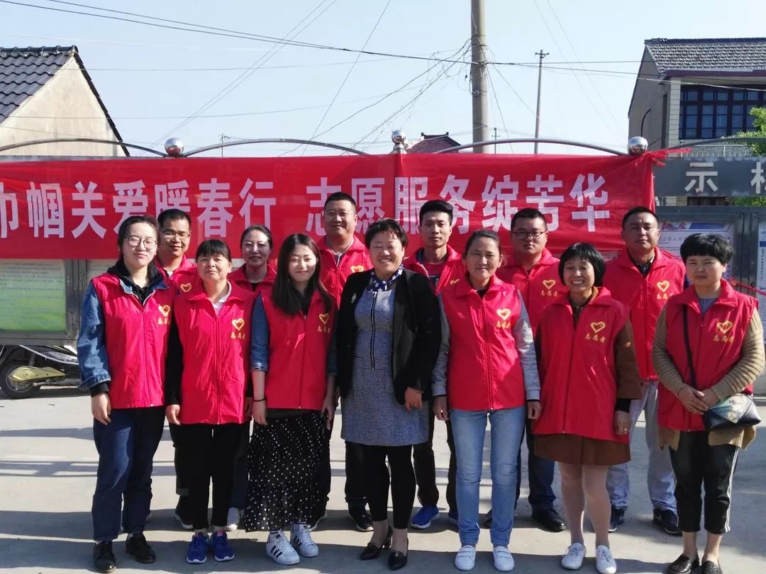 寻访三八红旗手精神|王红妹:她让*党**徽在农村的土地上闪光