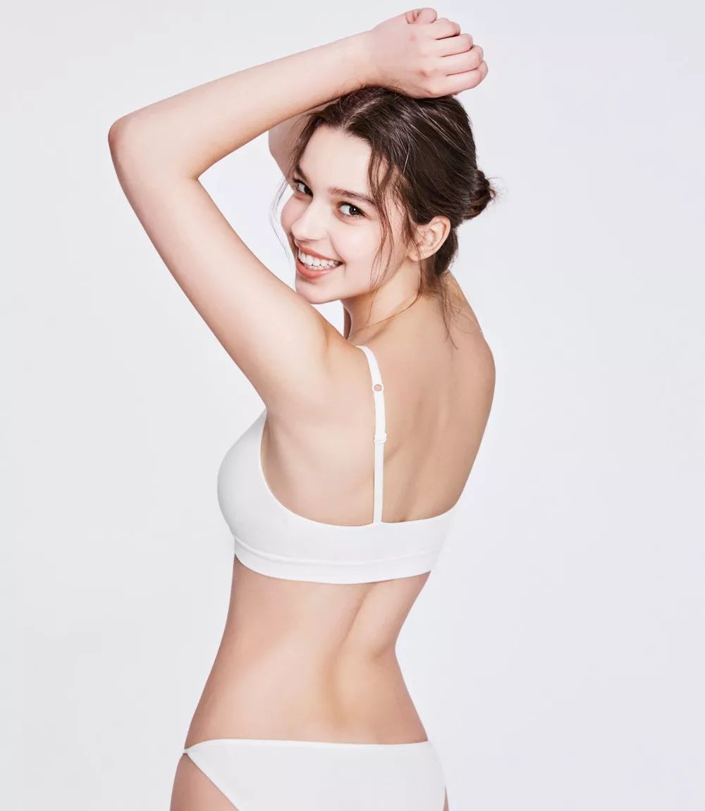 内衣舒适无束缚感无钢圈,超薄透气舒适无钢圈内衣