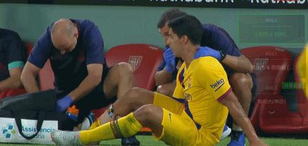 苏亚雷斯中柱+伤退阿杜里斯倒挂金钩，巴萨客场0-1毕包