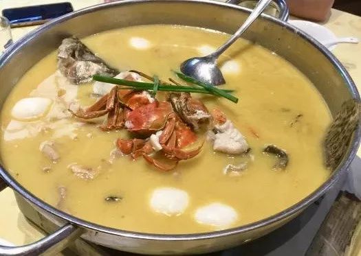 六月黄是发育不良，黄油蟹是病入膏肓