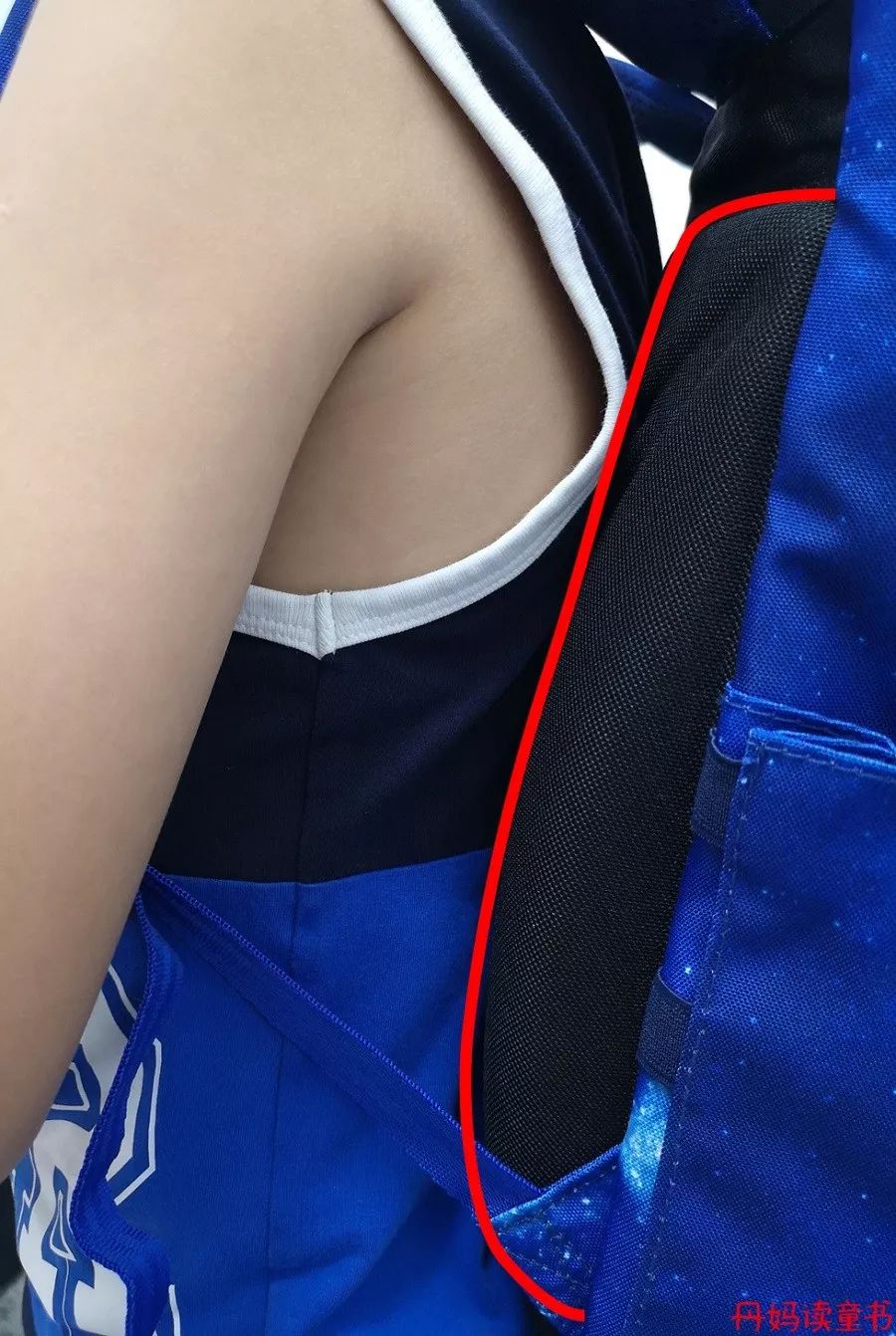 背背佳矫正驼背书包,驼背书包怎么挑选