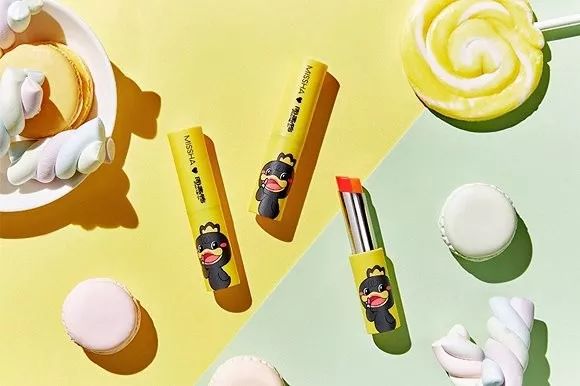 平价联名款美妆推荐,最近最火的彩妆联名款