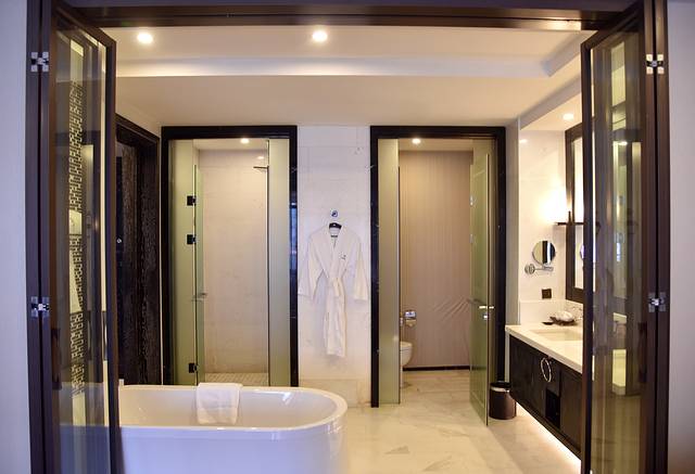 辽宁抚顺热高水上乐园攻略,抚顺热高水上乐园滑梯介绍