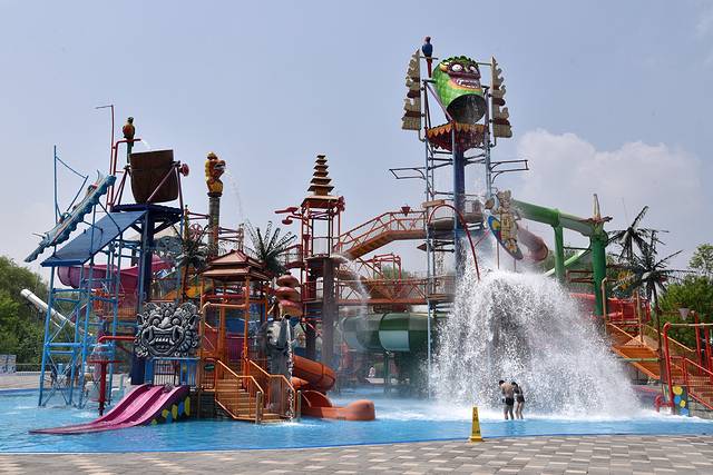 辽宁抚顺热高水上乐园攻略,抚顺热高水上乐园滑梯介绍