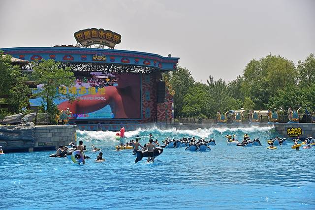 辽宁抚顺热高水上乐园攻略,抚顺热高水上乐园滑梯介绍