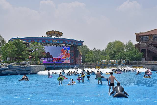 辽宁抚顺热高水上乐园攻略,抚顺热高水上乐园滑梯介绍