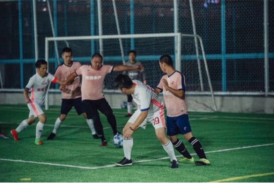 分会丨无锡米兰：联赛第三轮--多点开花胜曼联，继续领跑积分榜