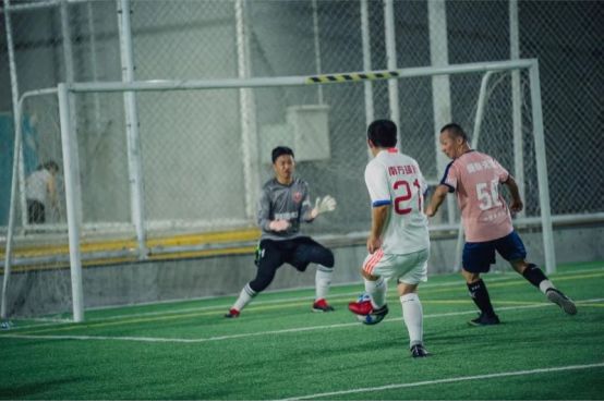 分会丨无锡米兰：联赛第三轮--多点开花胜曼联，继续领跑积分榜