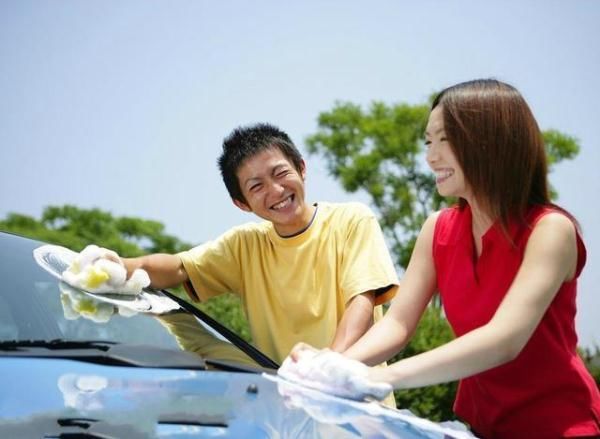 车车窗玻璃升降有异响怎么回事,汽车车窗升降有声音怎么处理