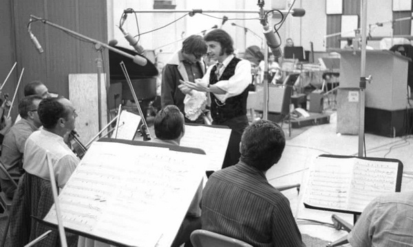 三十部最佳音乐电影，为日子久远的歌拂去灰尘