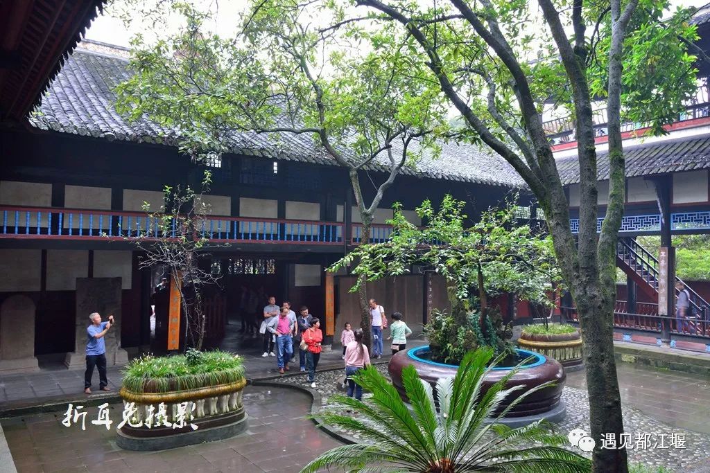 徽派建筑历史悠久的古建筑,这座古建筑气势雄伟