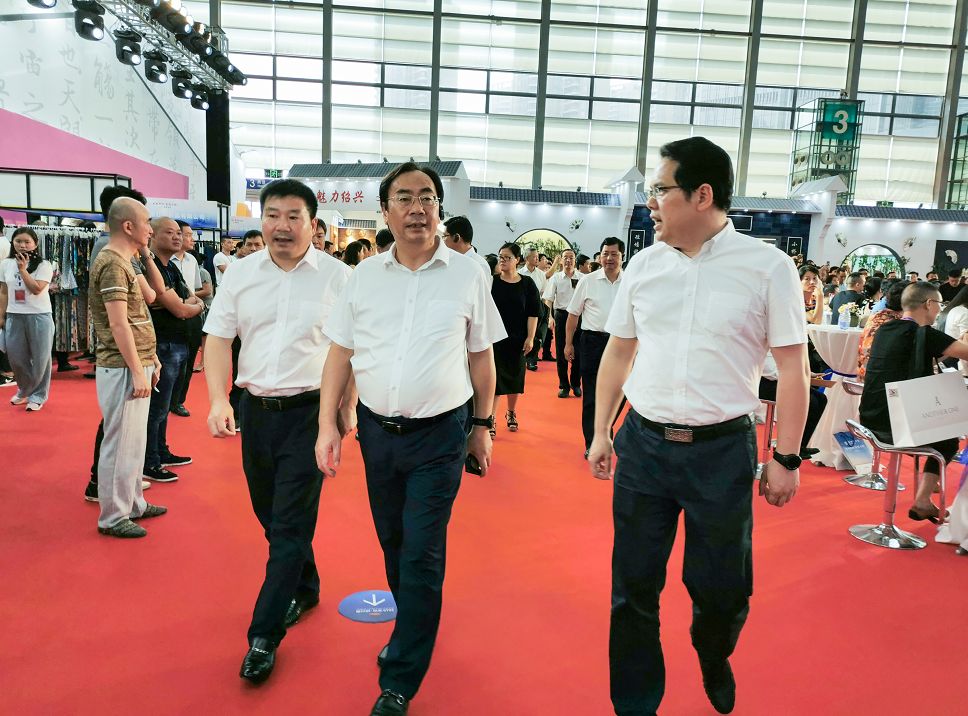 中国绍兴柯桥春季国际纺博会启幕,柯桥春季纺博会圆满落幕