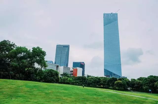 中国进步最快高校!深圳大学到底有多牛?