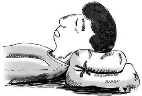 枕头很多人都枕错了,很多人的枕头都枕错了