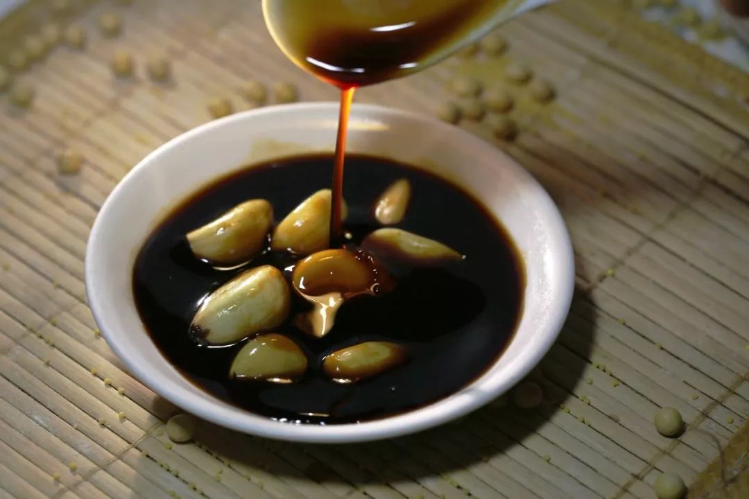 卫生间里撒把盐一年能省不少钱,卫生间放把盐能省好几百