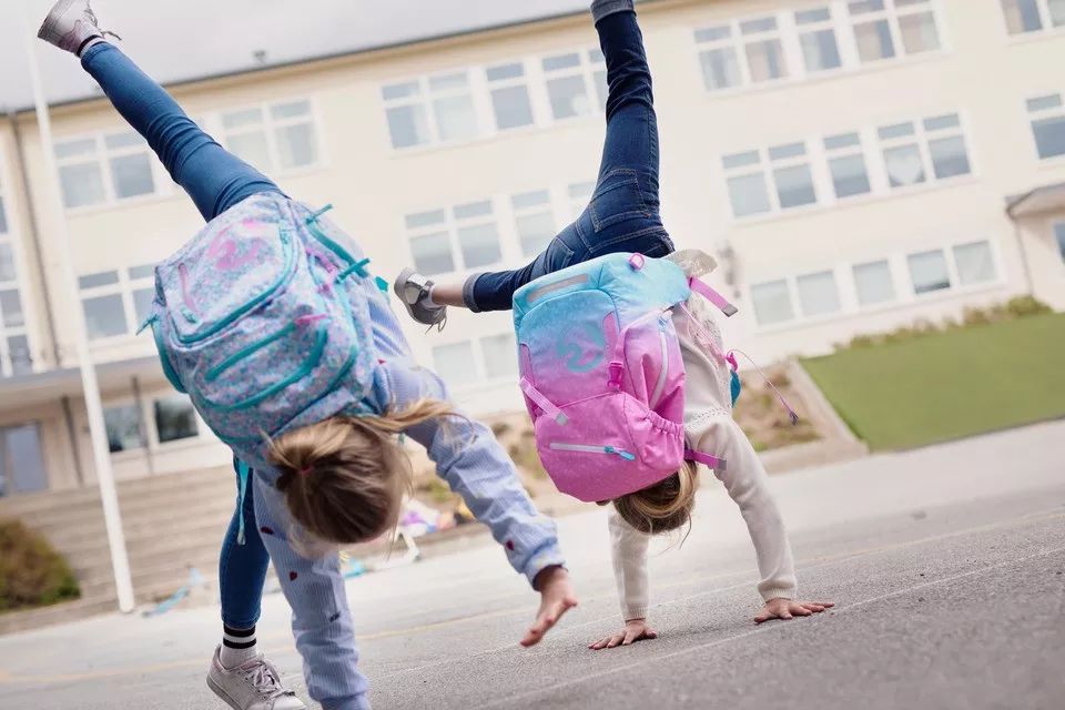 真正护脊的书包！挪威皇室*用御**书包！背着好看，保护脊椎，不驼背