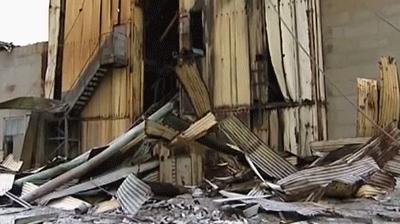 从脚下一直往下挖能挖到美国吗,如果一直往下挖真的能挖穿地球吗