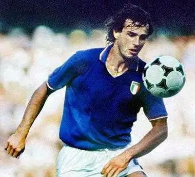 豪门疯狂买中卫意大利足球却被德利赫特们扒掉遮羞布